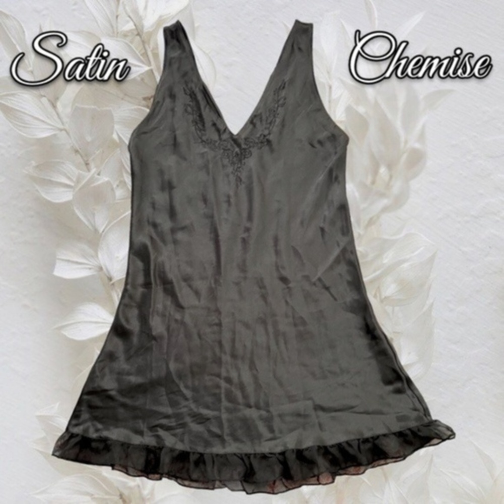 INNER MOST Satin Tank Style V-Neck Ruffle Hem Mini-Length Chemise Nightgown